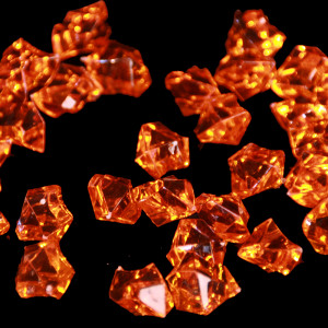 Dekosteine-Acrylsteine orange glänzend ca. 25mm x 20mm pro Stein 32 Steine pro Beutel. Als Streudeko oder Bastelgranulat