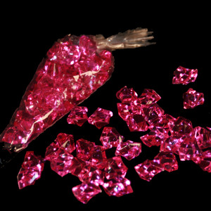 Dekosteine-Acrylsteine pink glänzend ca. 25mm x 20mm pro Stein 32 Steine pro Beutel. Als Streudeko oder Bastelgranulat