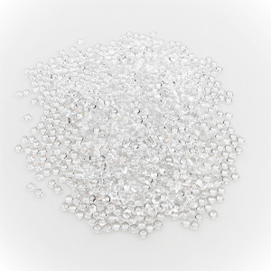 Dekosteine-Tautropfen weiß glänzend ca.Ø 4mm x 5mm pro Tropfen ca.3000 Tropfen. Als Streudeko oder Bastelgranulat