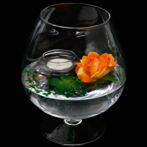 Deko-Glas Cognacglas klein Höhe 19cm Ø 10cm mit Dekoration Rose orange